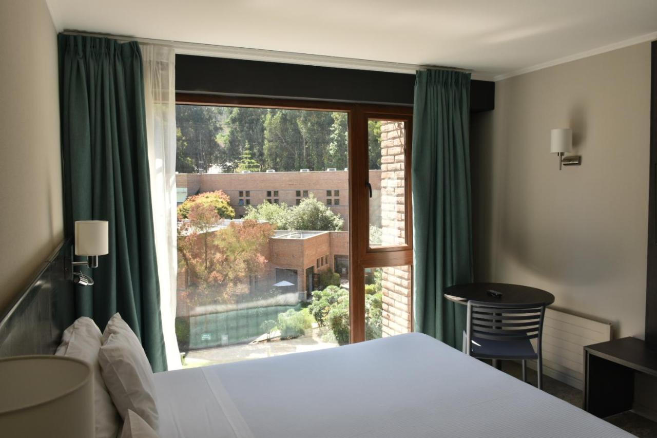 Hotel Bosque De Renaca ビニャ・デル・マール エクステリア 写真
