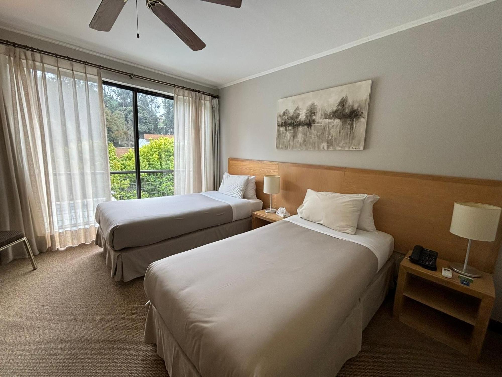Hotel Bosque De Renaca ビニャ・デル・マール エクステリア 写真
